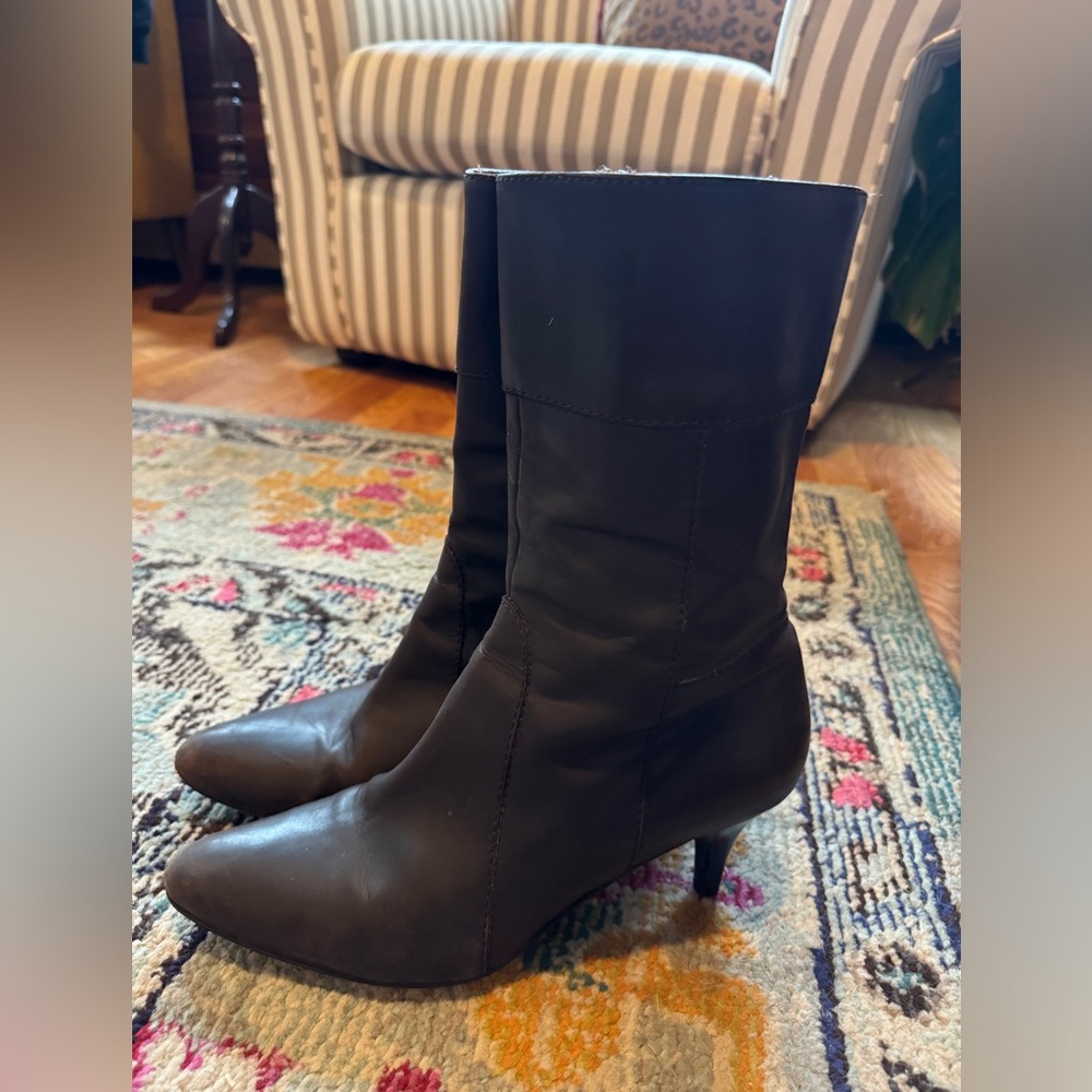 Kitten heel leather booties - Picture 3 of 9